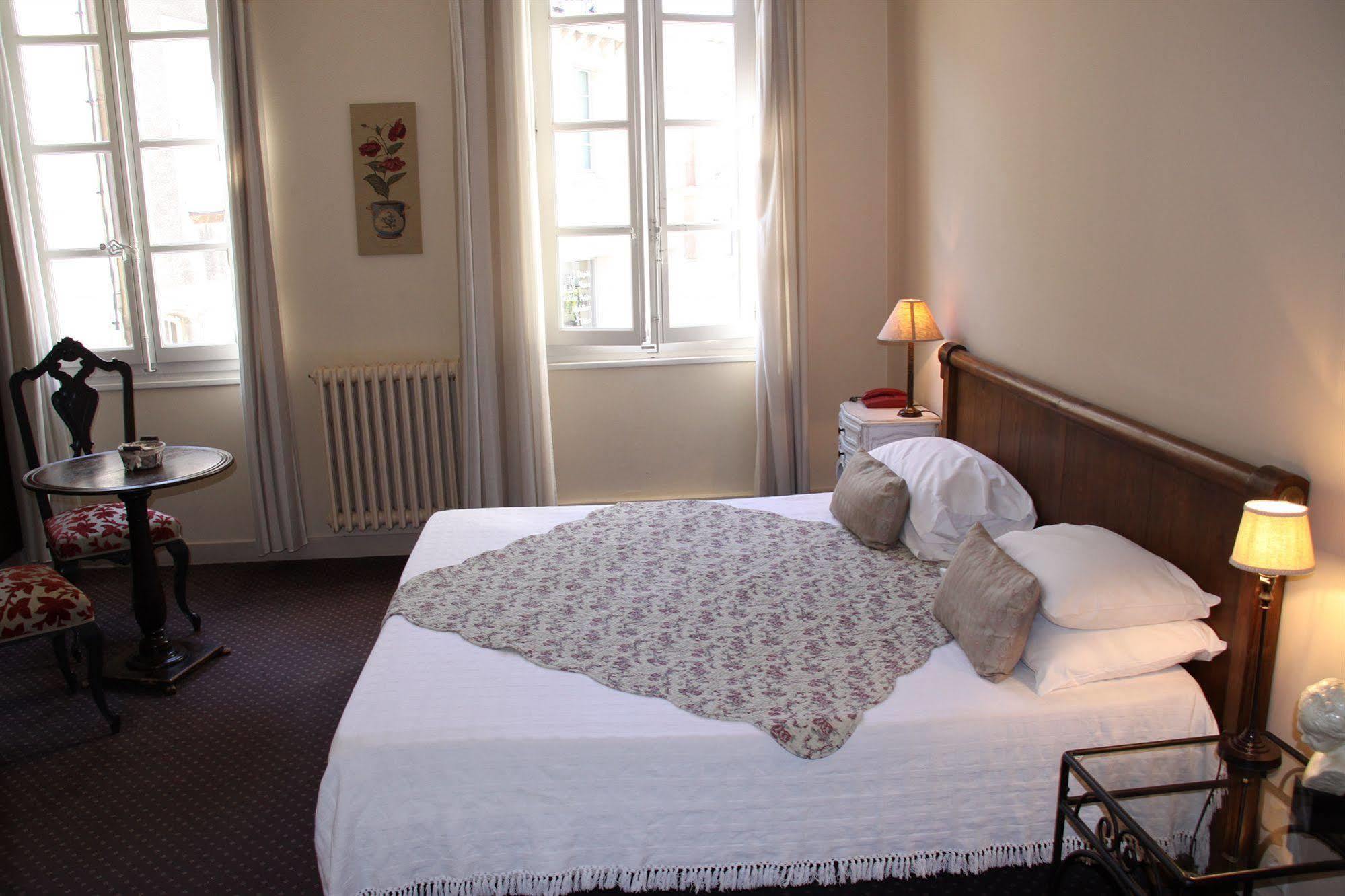 Hotel De L'Atelier Villeneuve-lès-Avignon Eksteriør billede